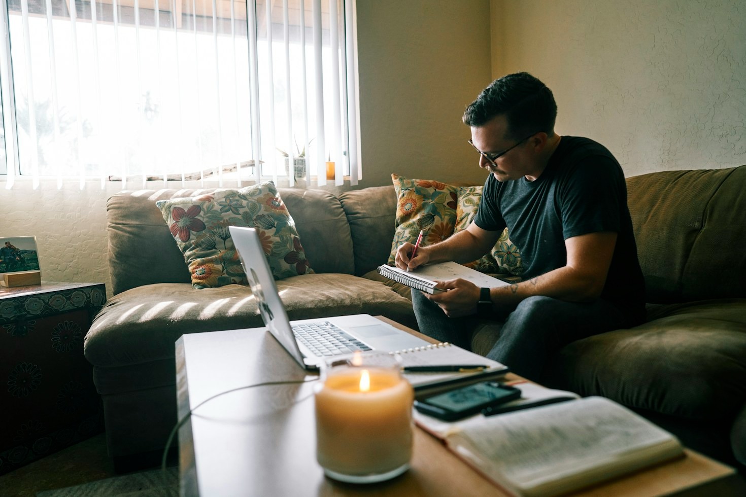 The Quiet Joy of Daily Journaling